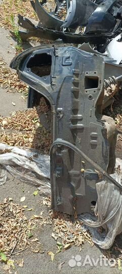 Заднее правое крыло nissan almera classic b10