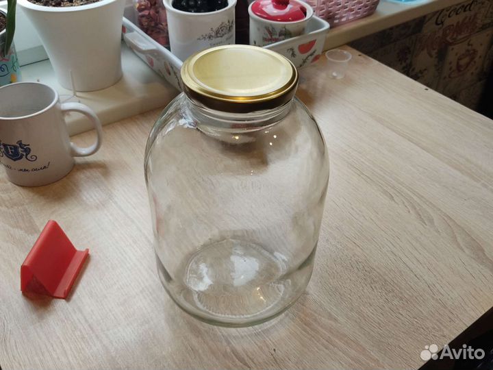 Стеклянная банка 3л винтовая