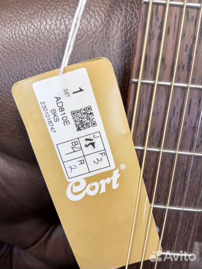 Гитара электроакустика Cort AD810E
