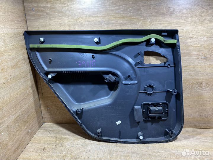 Обшивка задняя правая Renault Logan 1 79116