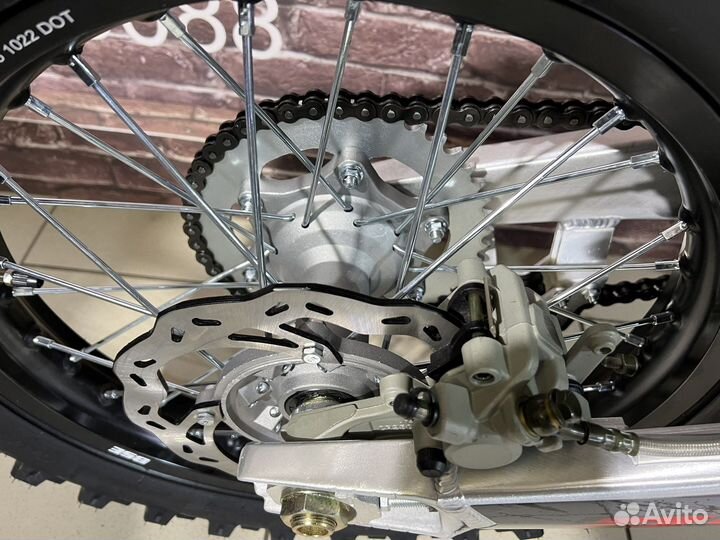 Кросс эндуро BSE Z3 Red Black 21/18 (2023)