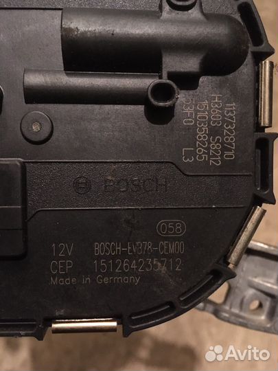 Мотор стеклоочистителя правый Citroen C4 Picasso 2