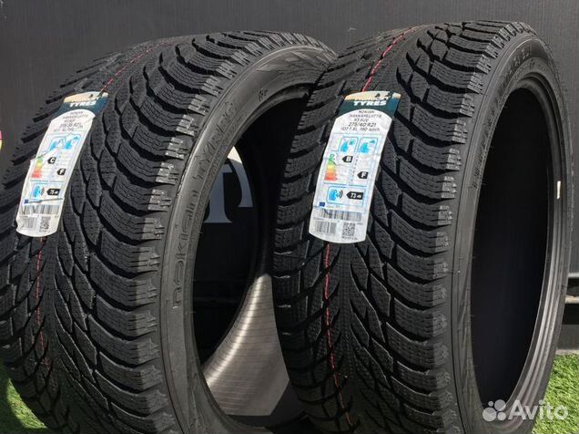 Nokian Tyres Hakkapeliitta R3 275/40 R21