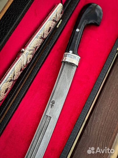 Нож из серебра