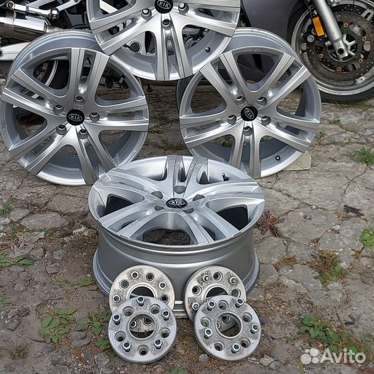 Литые диски r 18 5 114 3 бу