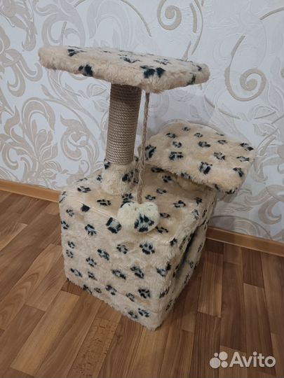 Домик для кошки с когтеточкой бу