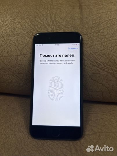 iPhone 8, 64 ГБ