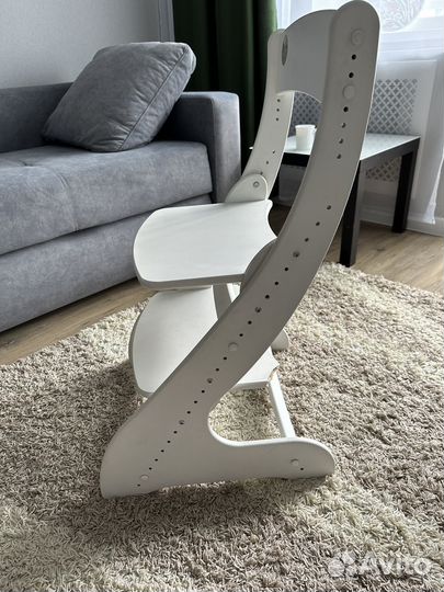 Детский растущий стул