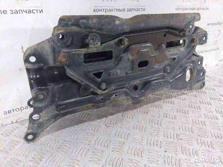 Подрамник передний Honda Civic 5D 1.8 R18A2 2006