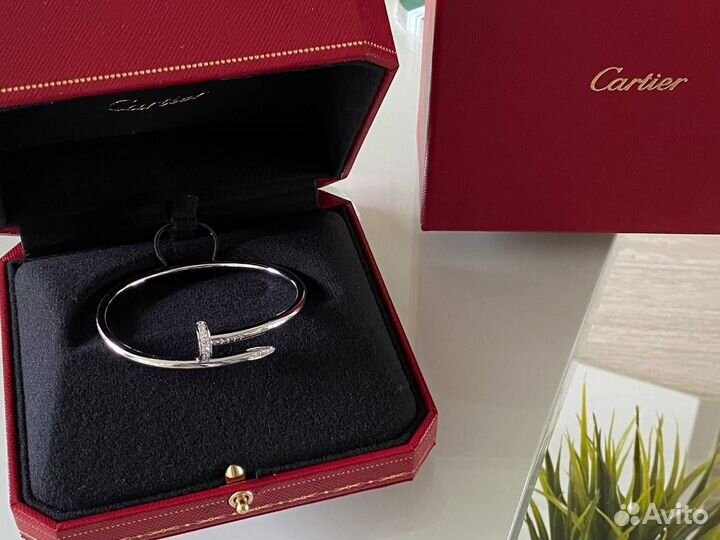 Cartier Juste un Clou браслет