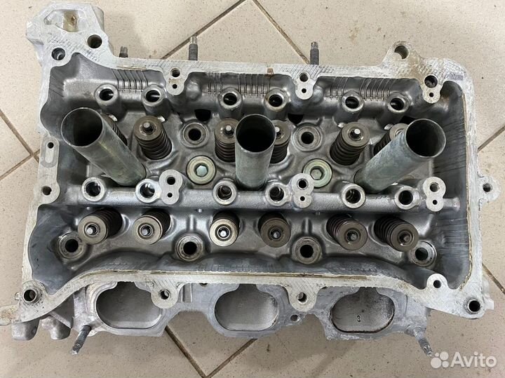 Гбц левая головка двигателя Toyota Camry 40 0730
