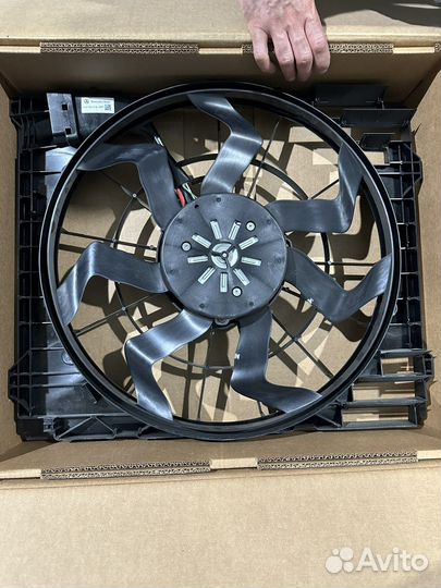 Вентилятор охлаждения Mercedes 167 G464 AMG