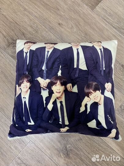 Подушка бтс