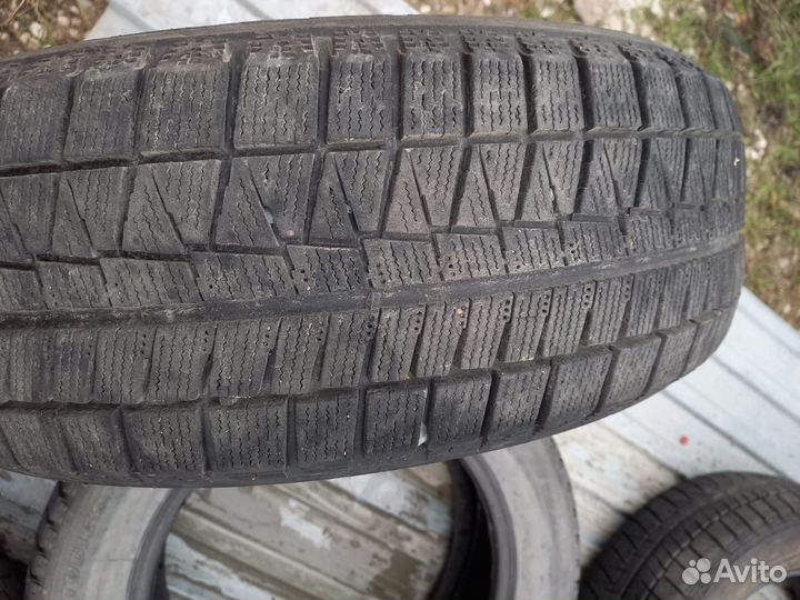 Bridgestone Blizzak MZ-03 195/60 R15