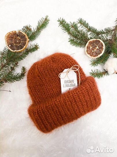 Шапка женская вязаная