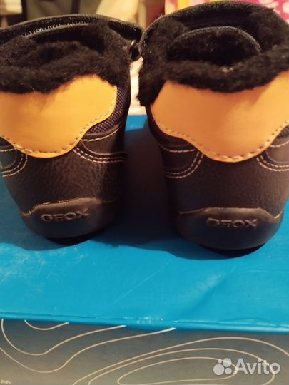 Ботинки утеплённые Geox 23 р кожа