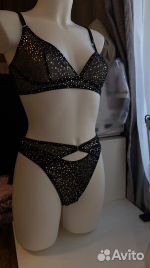 Комплект нижнего белья ручной работы новое