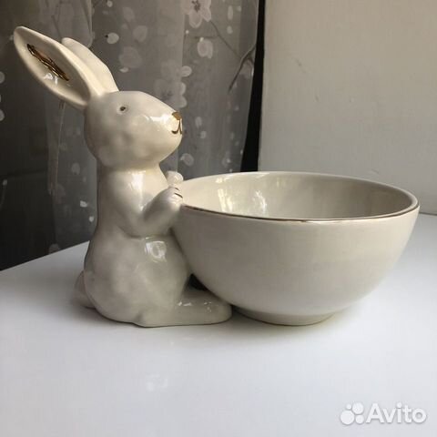 Ваза конфетница керамика пасха заяц кролик