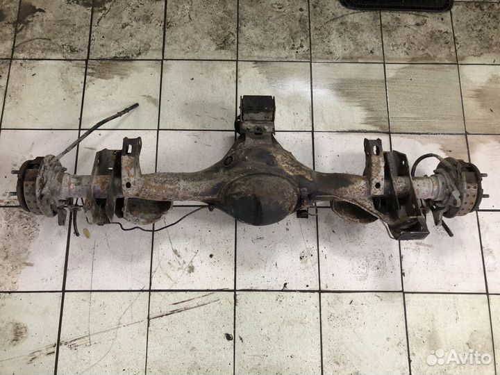 Мост задний Mitsubishi Montero Sport 1