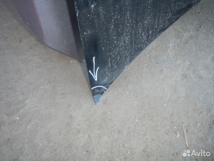 Капот Kia Stinger