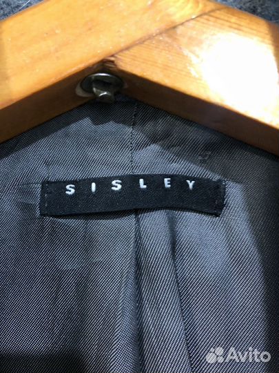 Пальто sisley