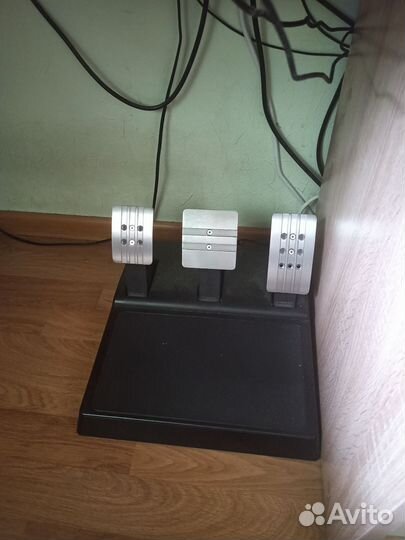 Руль Thrustmaster T300 GT