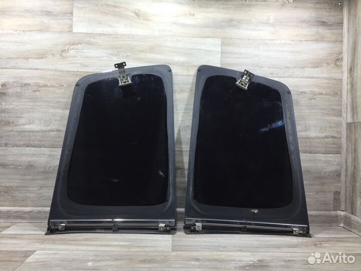 Стекло кузова заднее левое правое Pajero 3 Паджеро