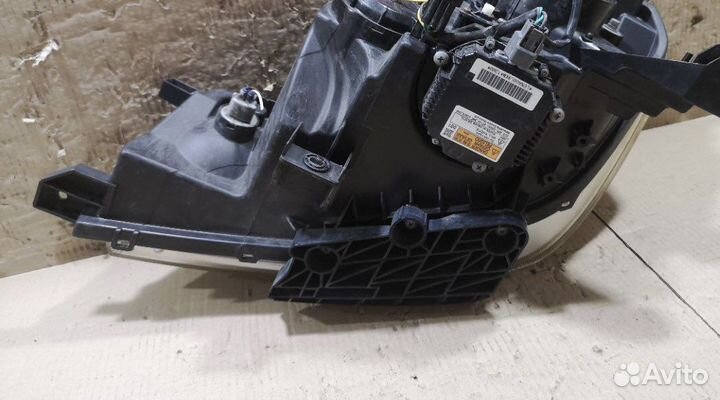 Фары xenon nissan wingroad y12