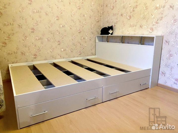 Кровать В наличии