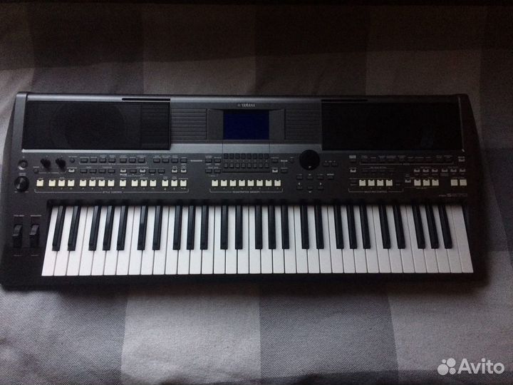 Yamaha PSR-S670