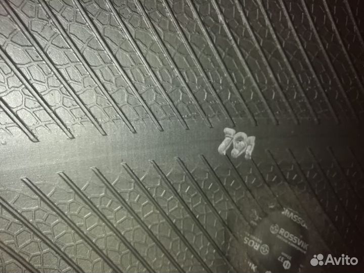 Continental ContiIceContact 205/60 R16