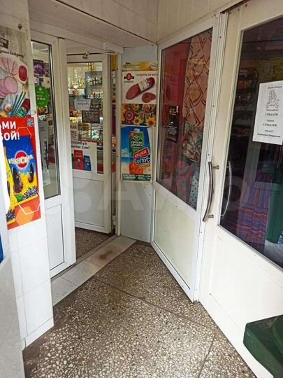 Торговая площадь, 64 м²