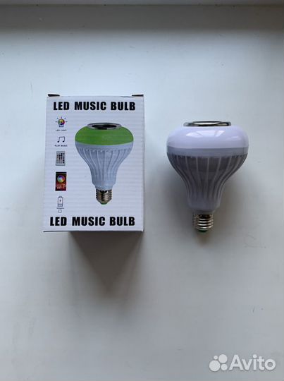 Лампочка портативная колонка Led