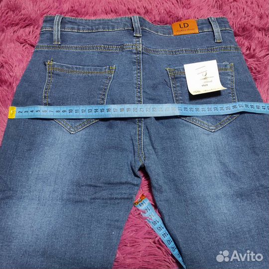 Джинсы женские