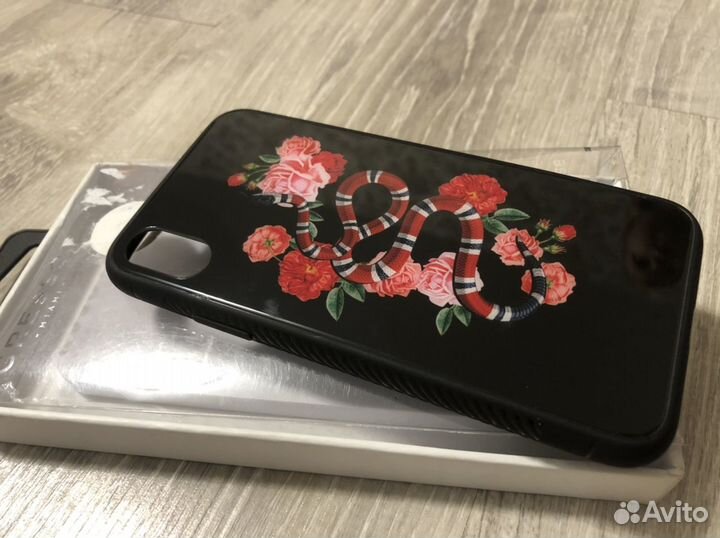 Чехлы новые на iPhone X/XS