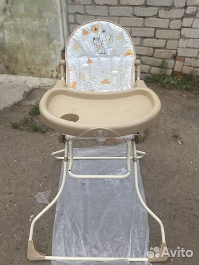 Стульчик для кормления