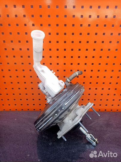 Вакуумный усилитель Nissan Juke