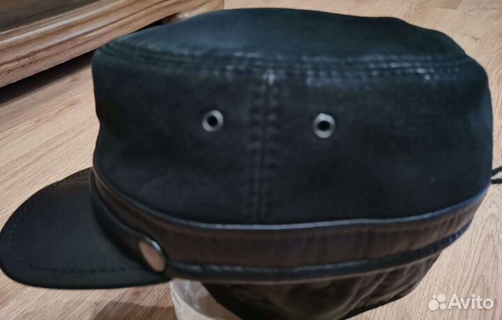 Мужская утеплённая демисезонная кожаная кепка