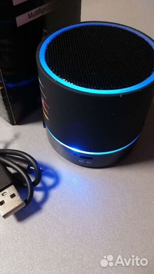 Портативная колонка