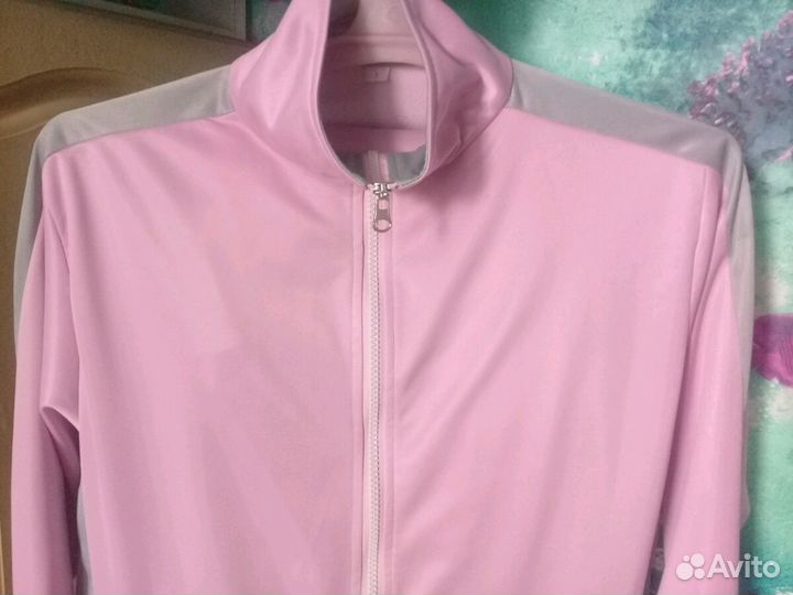 Костюм спорт. женский р-р 52-54