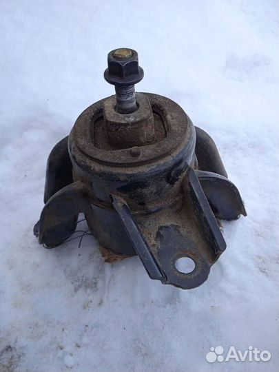 Опора двигателя правая Solaris Kia Rio