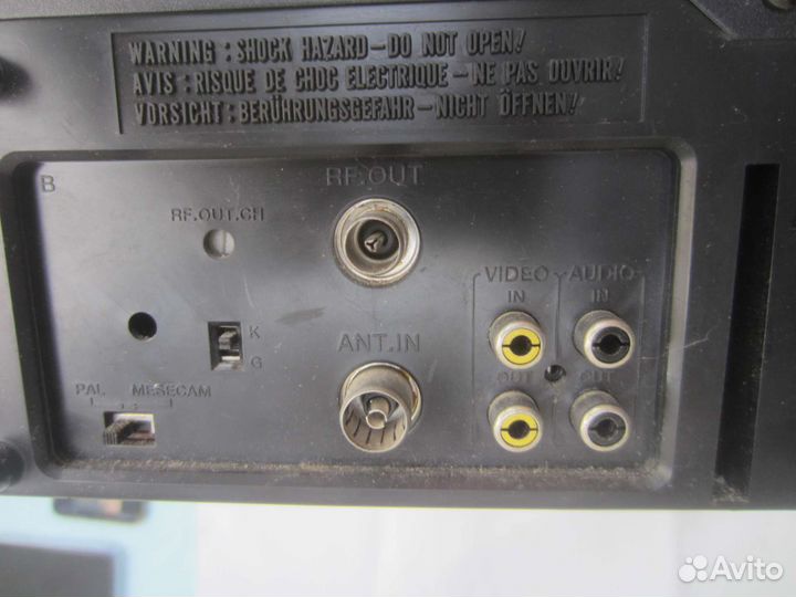 Видеомагнитофон grinding gvp500r