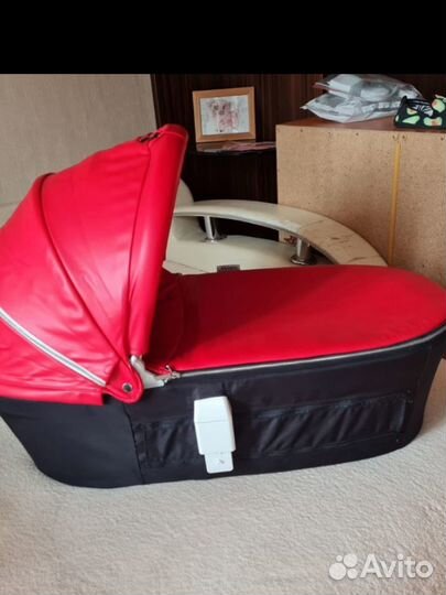 Коляска babylux 2 в 1 с прогулочная,люлька,стол
