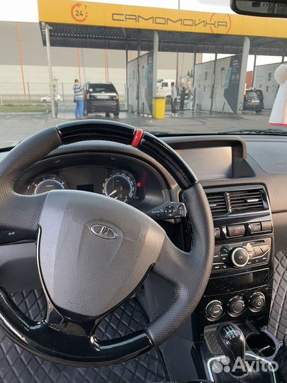 LADA Priora 1.6 МТ, 2015, 200 000 км