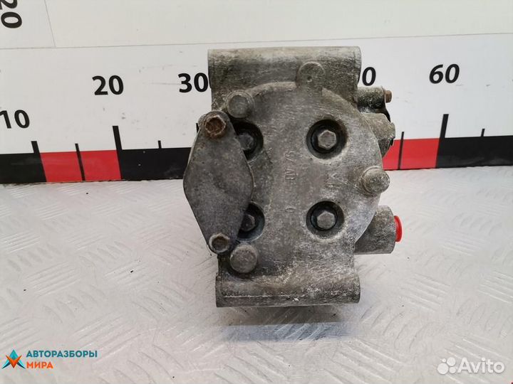 Компрессор кондиционера Ford Focus рест. 2004