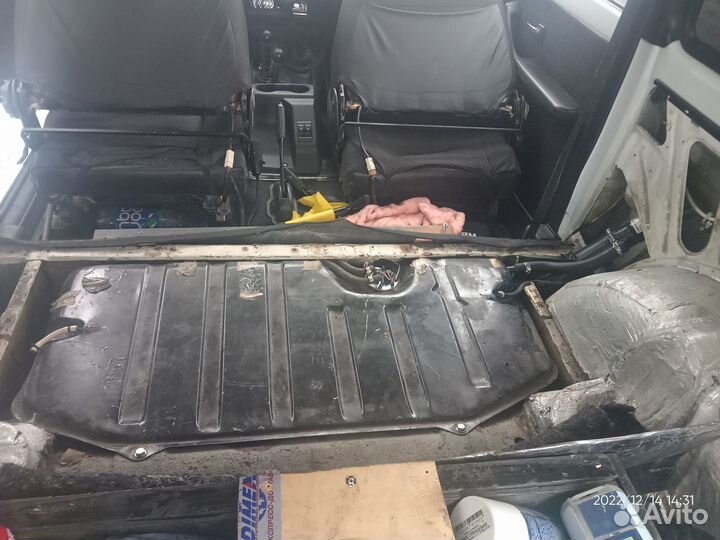 Бак на ниву 21213