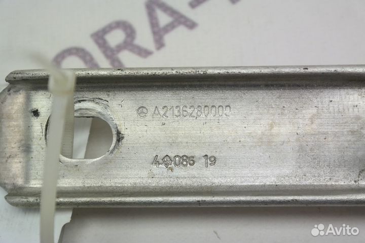 Распорка Mercedes E W213 2016