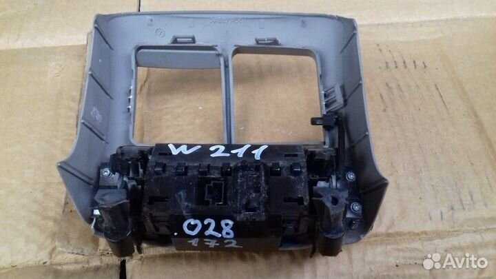 Блок управления печкой задний Mercedes Benz E-Klas