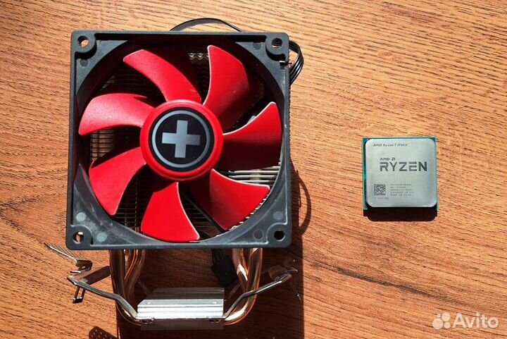 Процессор Ryzen 7 1700X с кулером