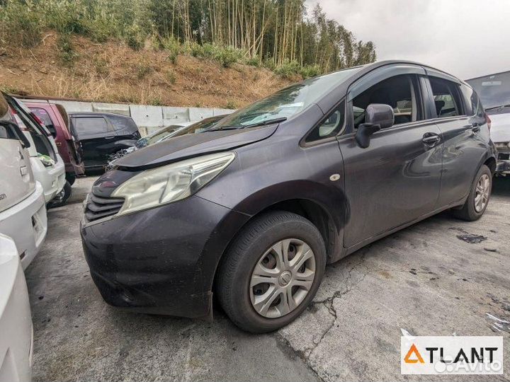 Дверь передний правый nissan note